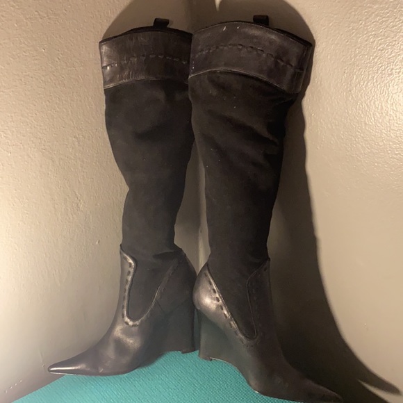 Charles David wedge leather and suede boots - Picture 2 of 4